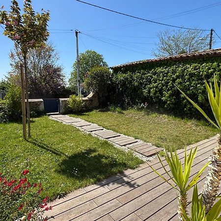 Maison De Charme Avec Jardin Et Terrasse Camblanes-et-Meynac Buitenkant foto